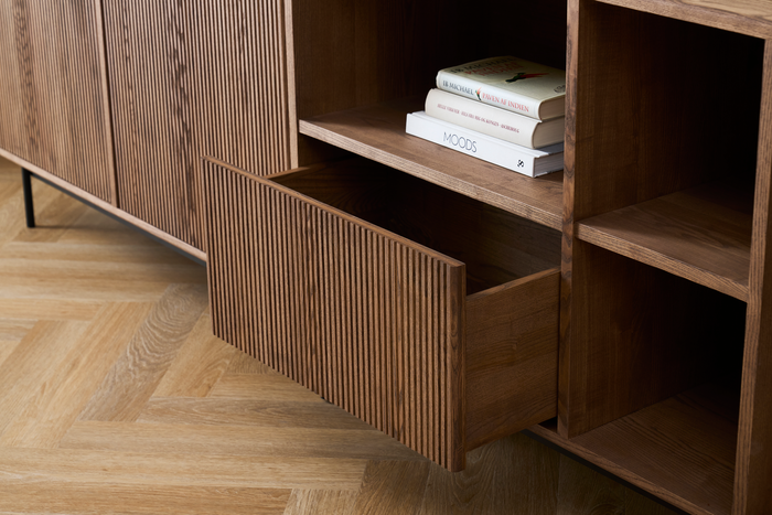 OPTIONS Sideboard
