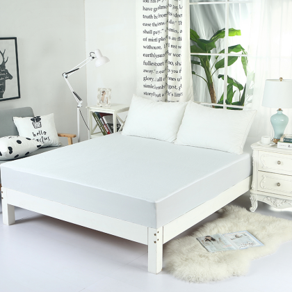 waterproof mattress protector / bedding set / pillow protector