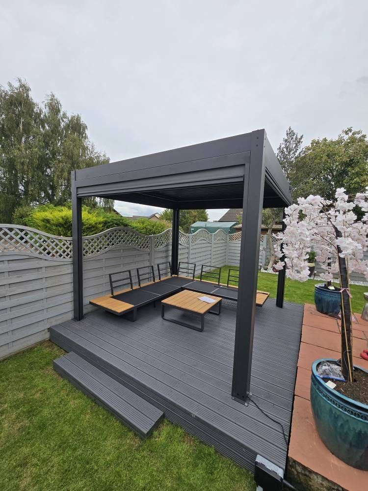 Pergola & Outdoor Structure