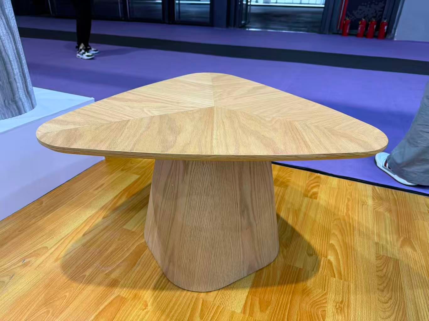 LANGFANG RUIYI FURNITURE CO.,LTD