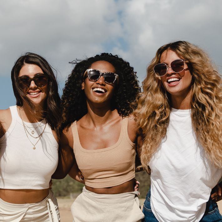 SOEK group of ladies wearing glasses