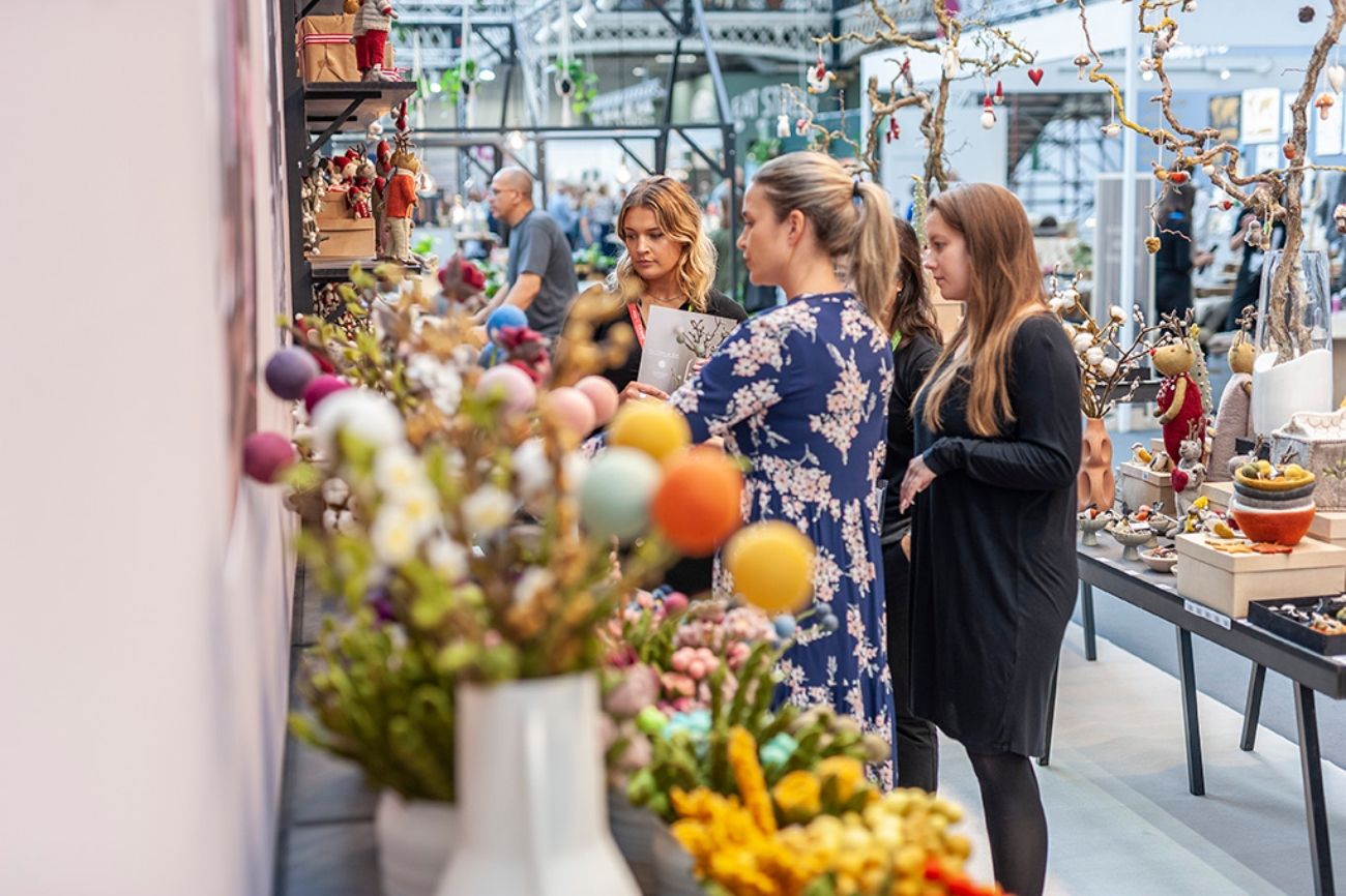 Girls browsing producuts