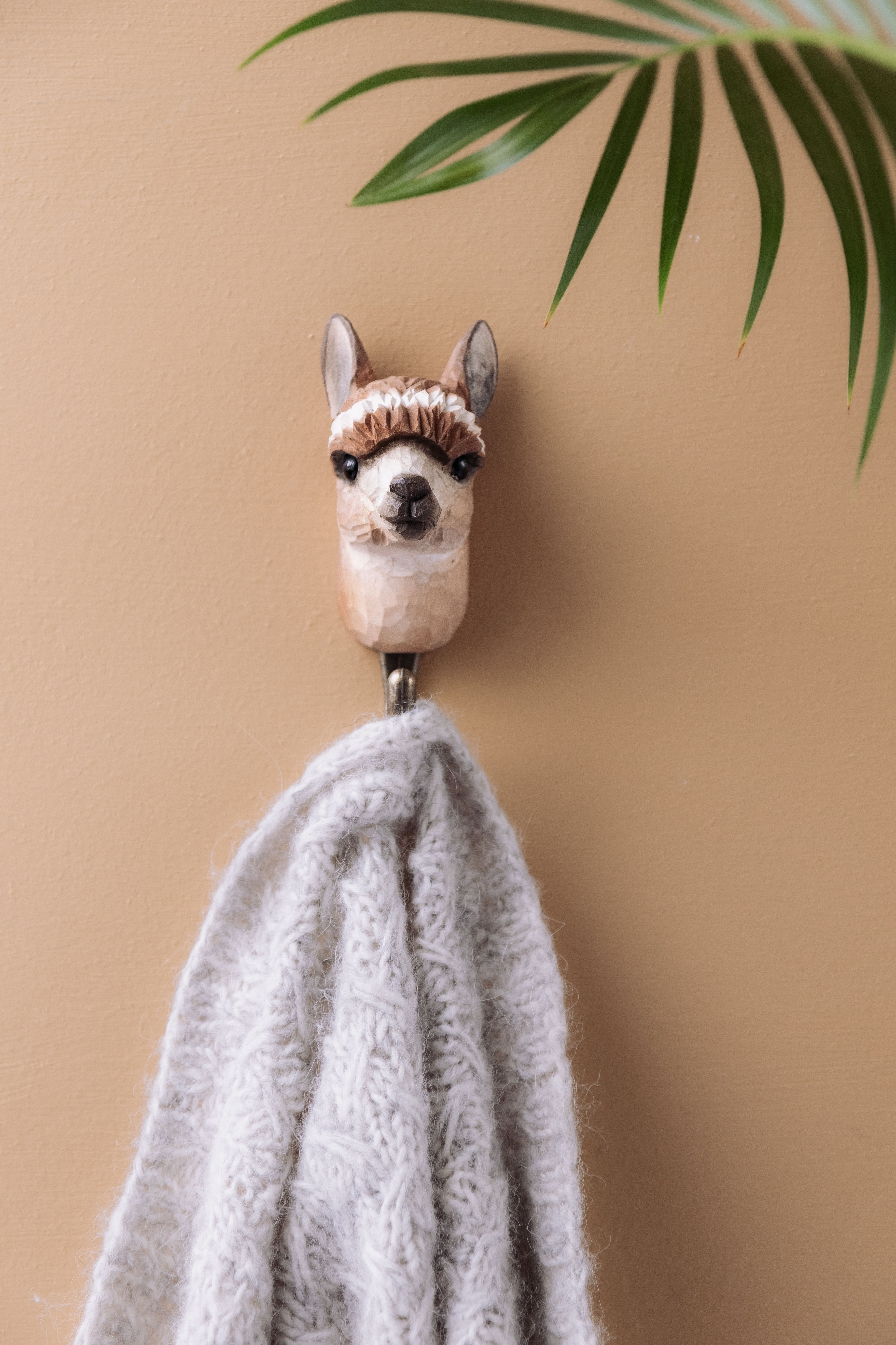 Wildlife Garden Alpaca Hook