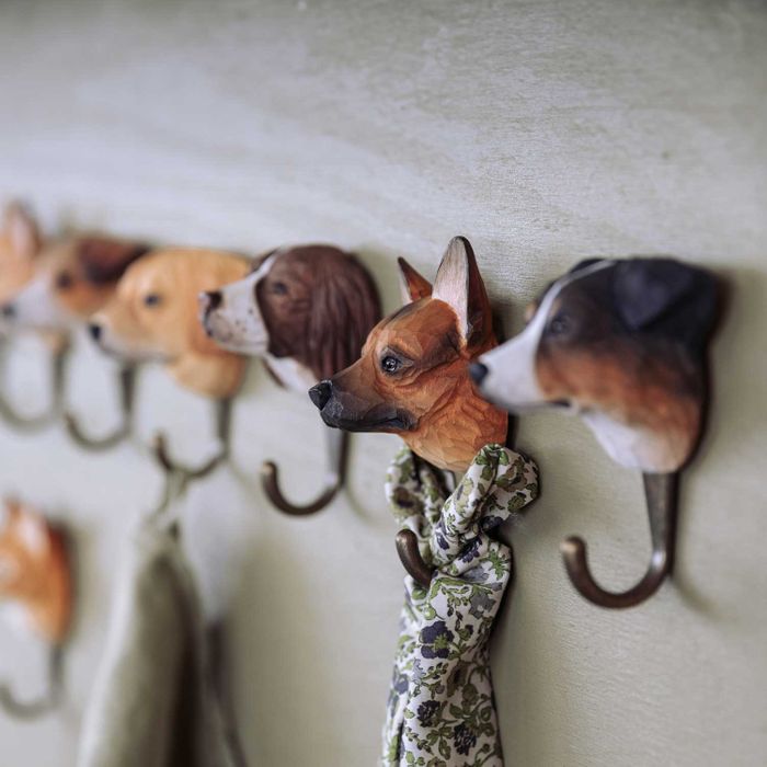 Hand-carved Hooks—Popular Dog Breeds