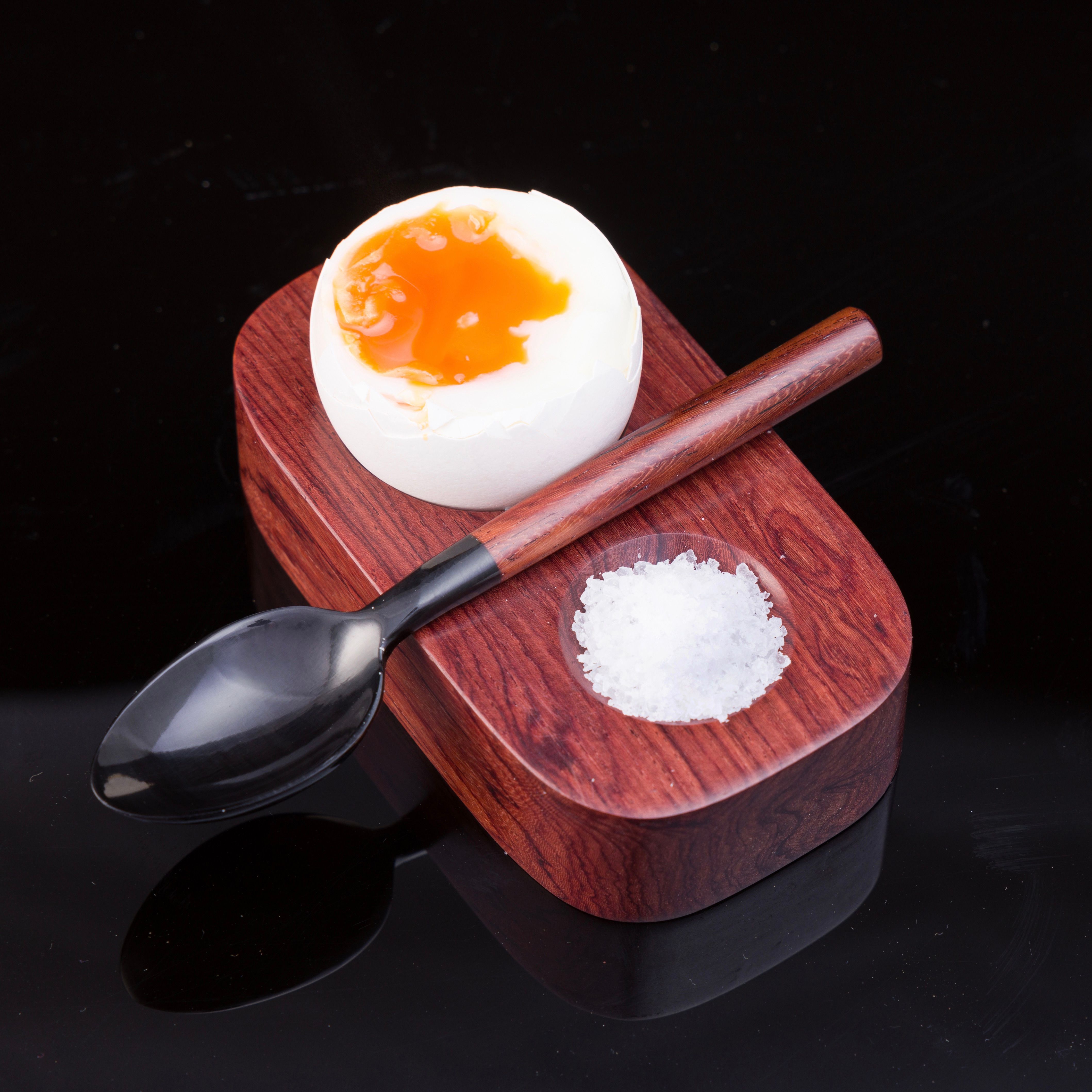 Horn egg spoons and egg cups