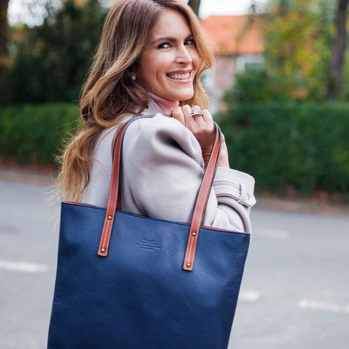 Kent Shopper Tote Bag in Navy and Burgundy Leather
