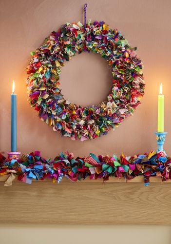Recycled Sari Wreath Multicolour Large