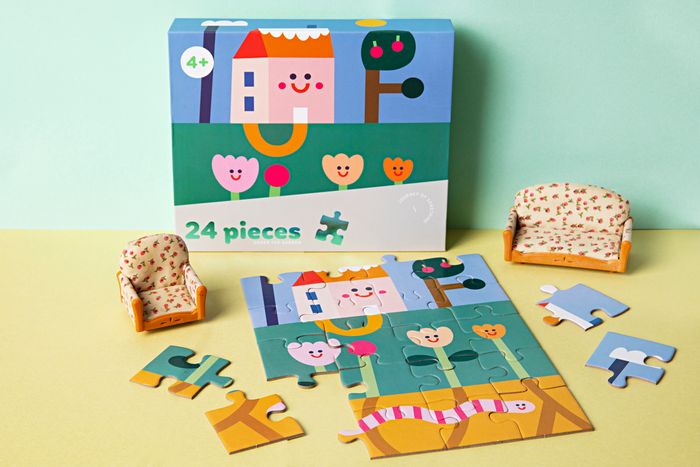 24 Piece Kids Puzzle: Under the Garden