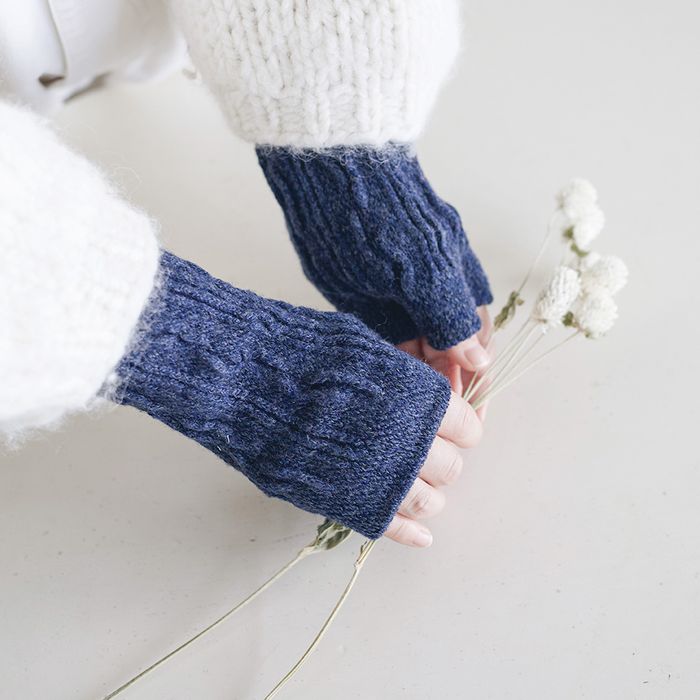 WOOL HAND WARMERS