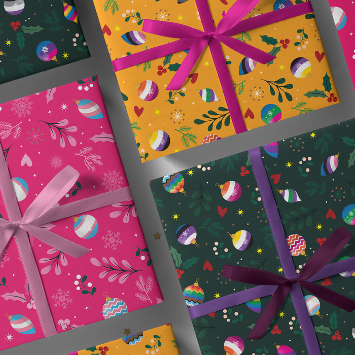 CHRISTMAS: WRAPPING PAPER