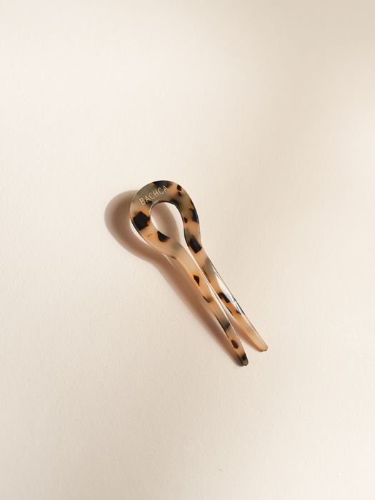 Tortoiseshell bun pin
