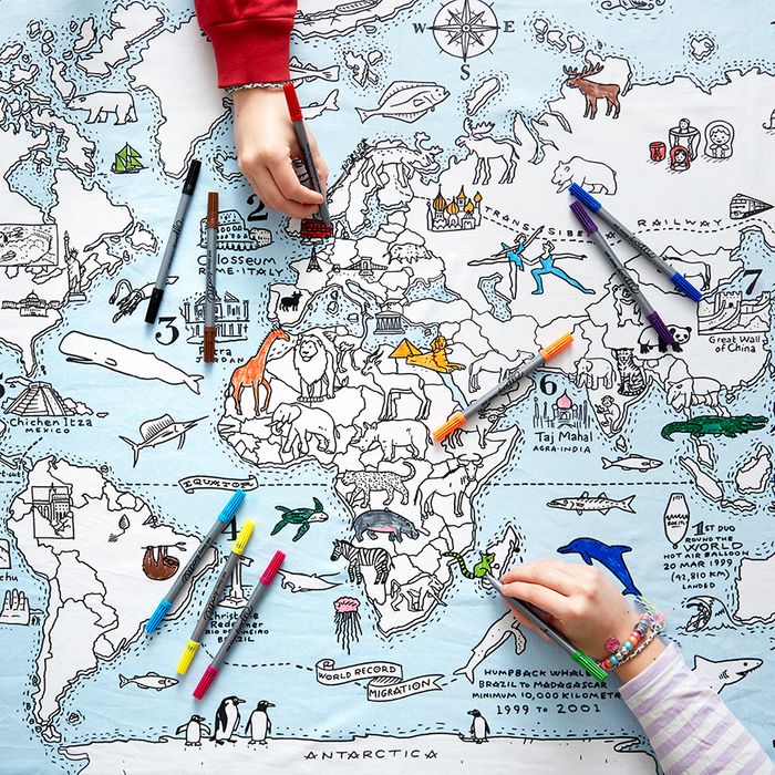 Colour-in World Map Tablecloth