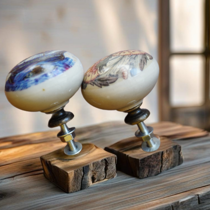 Handles (Cabinet/Hooks)