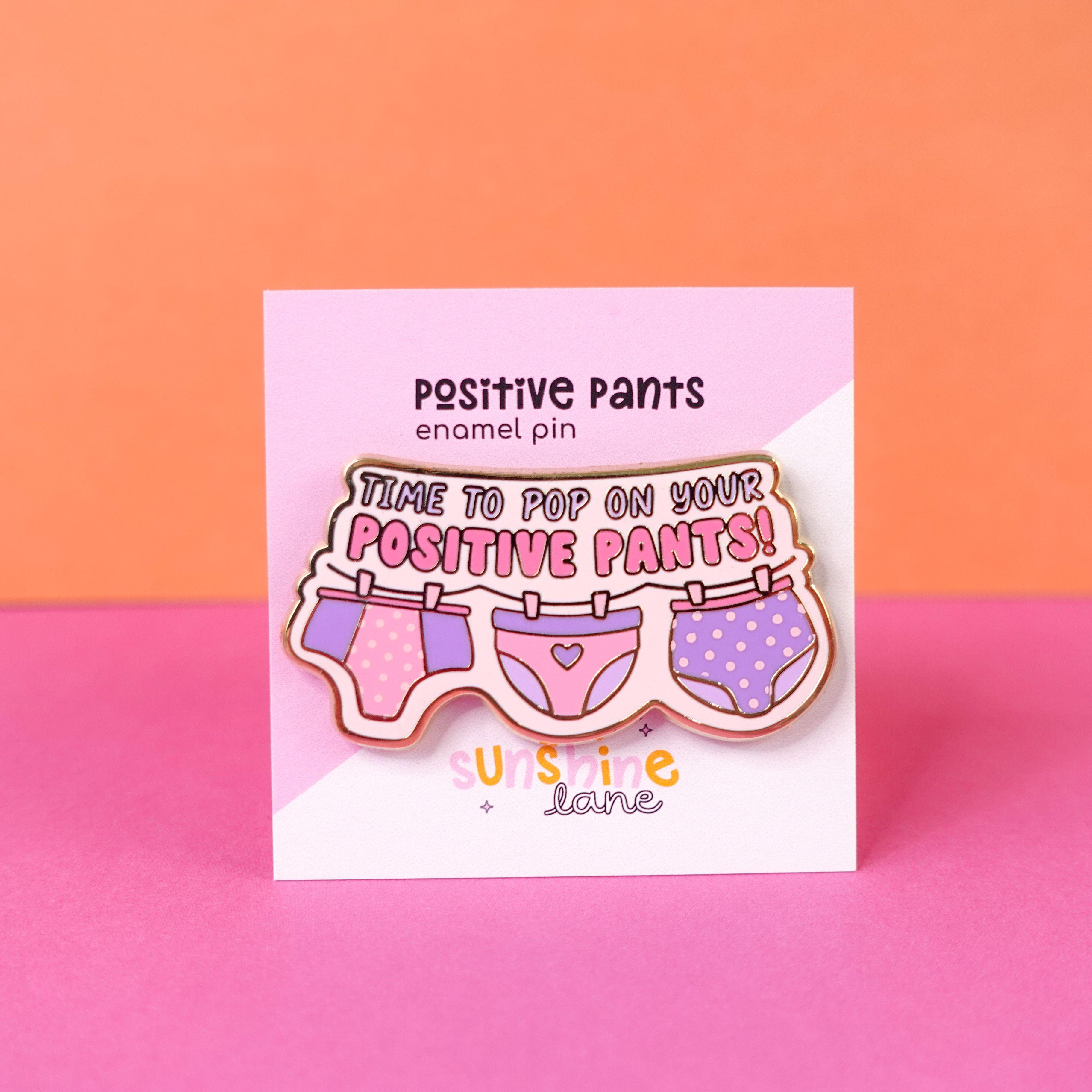 Positie pants enamel pin