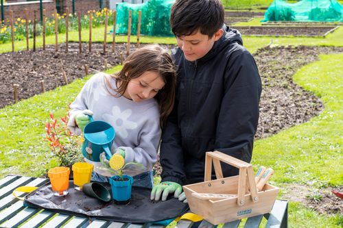 RHS Growing Gardeners family gardening range