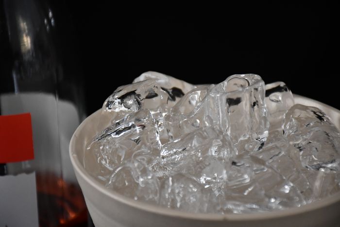 Wheel chair leg ice bowl