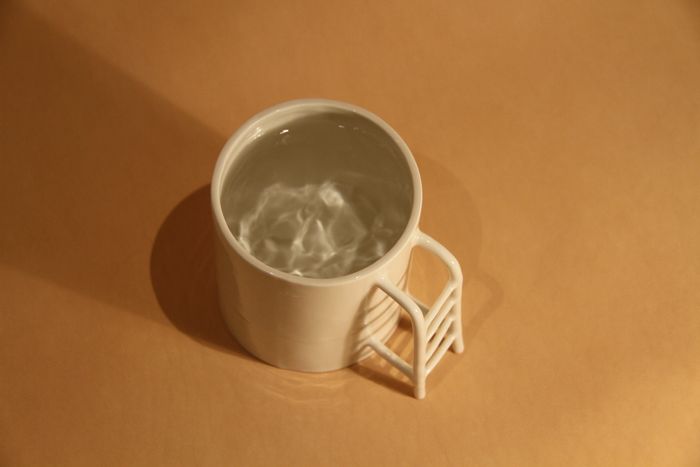 Stair mug (swimming pool)