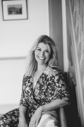 Laura Ludlow - discovHer