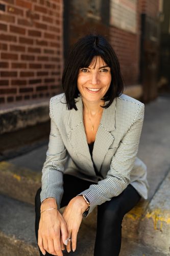 ANNA JONES - of Your Ajency 