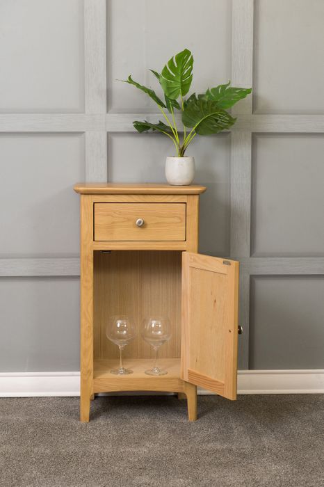 Single Sideboard with Drawer