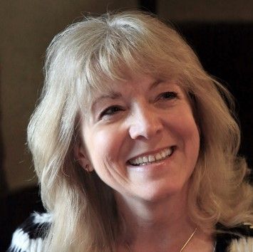 Joanna Knight