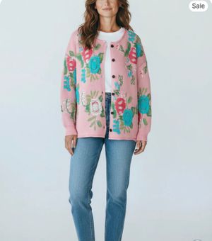 Women’s Floral 3D Knit Cardigan