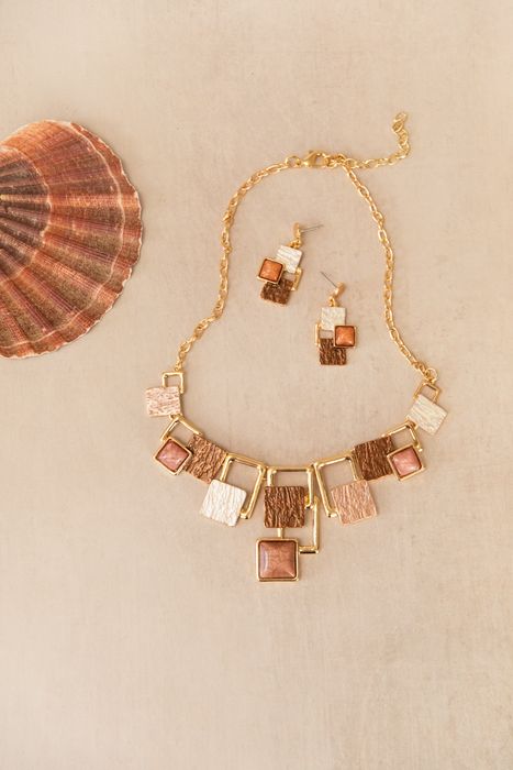 Necklaces and Pendants