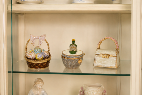 Decorative Gifts