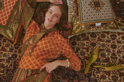 Mid Season Print - Amulet Gold
