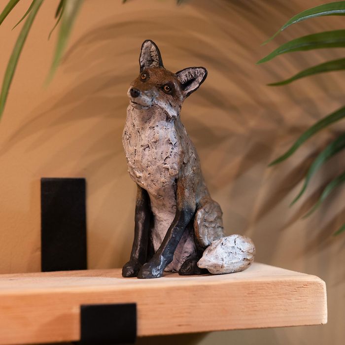 Figurines