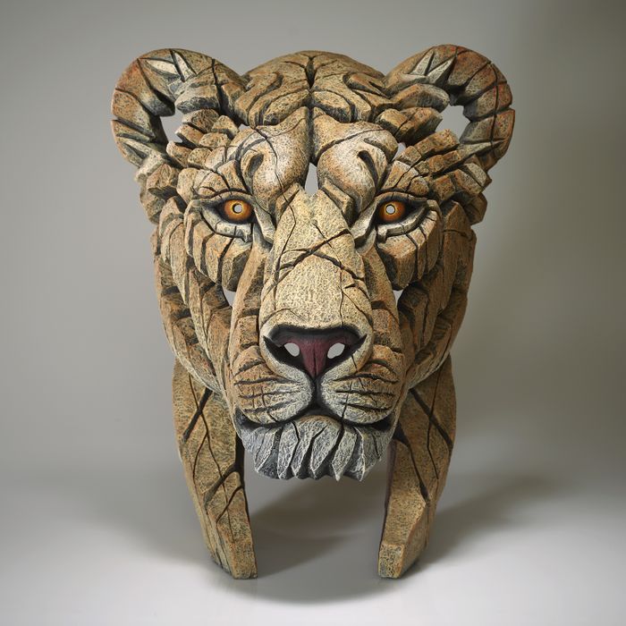 Edge Sculpture - Yuna the Lioness Bust