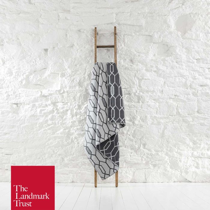 Methwold Recycled Cotton Blend Throw Court Grey - Ian Mankin