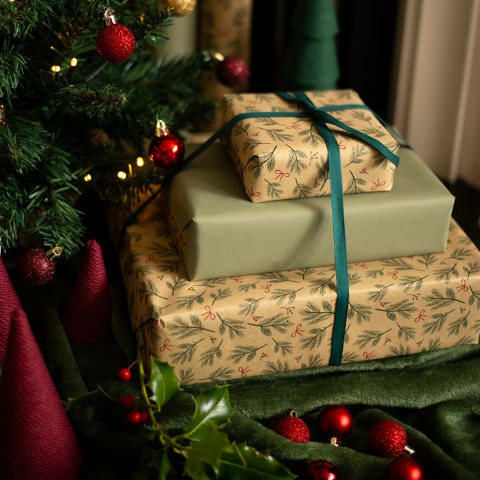 5m roll of Branches & Bows Wrapping Paper (500mm wide)
