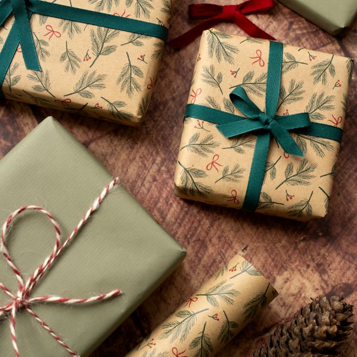 5m roll of Branches & Bows Wrapping Paper (500mm wide)