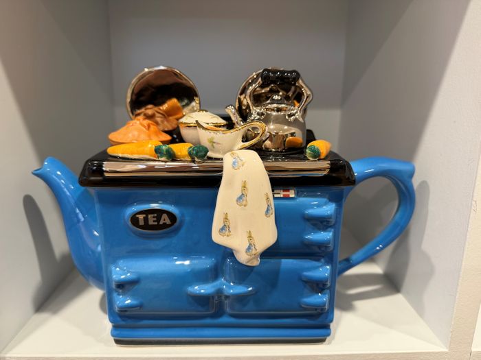 Peter Rabbit Aga style Teapot