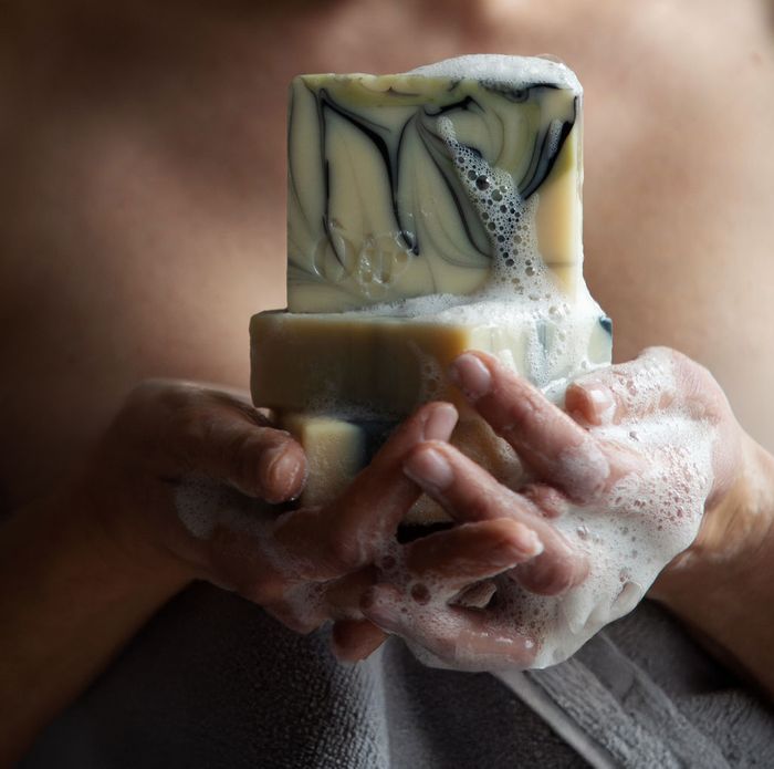 Peppermint, lavender, patchouli, tea tree hand & body soap