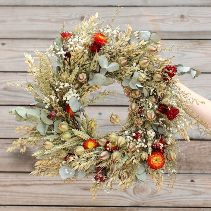 Winter Dried Flower Wreath Kit