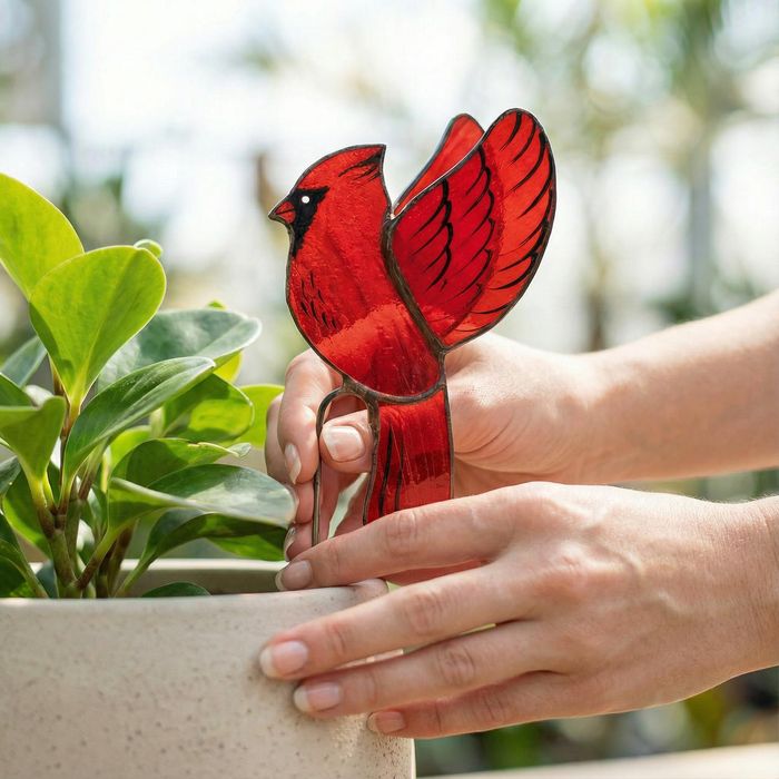 3D Cardinal Bird Plant Pot Decoration