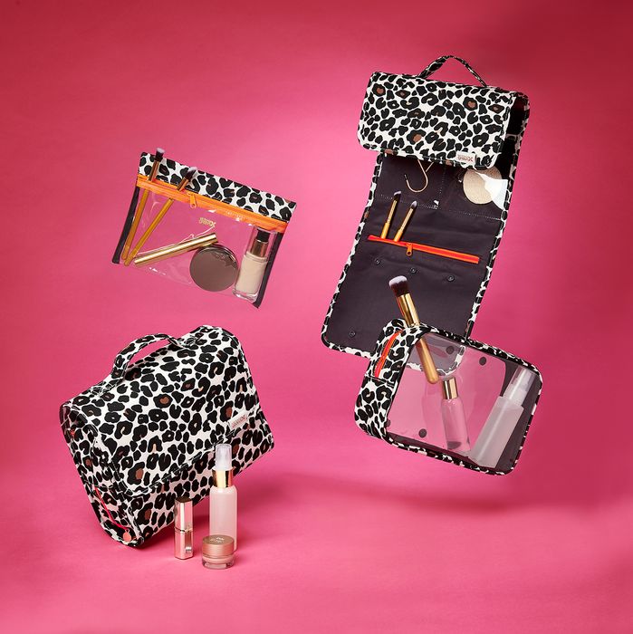 'Emma' 3-in-1 Hanging Wash Bag in Leopard Tan