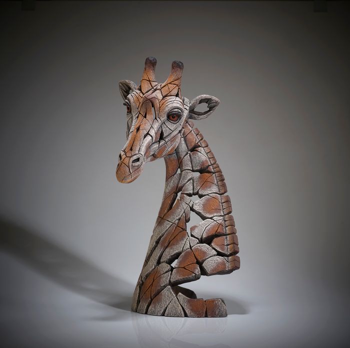 Edge Sculpture - Giraffe Bust