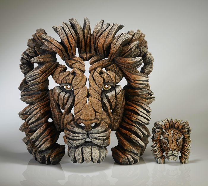 Edge Sculpture - Miniature Lion Bust