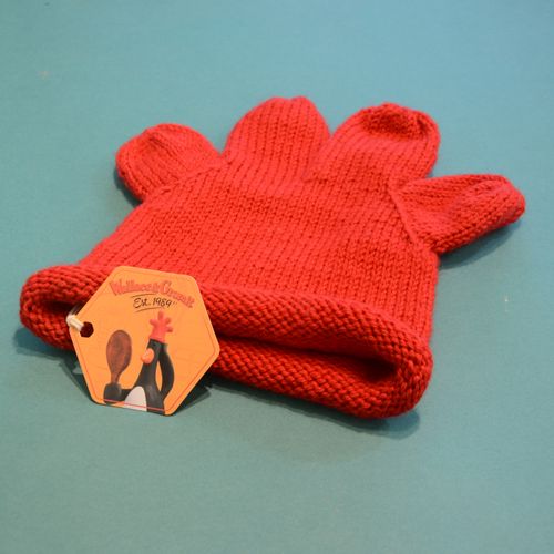 Feathers McGraw Knitted Hat