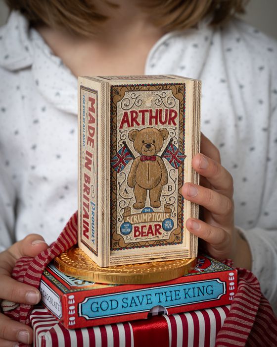 Arthur The Scrumptious Bear