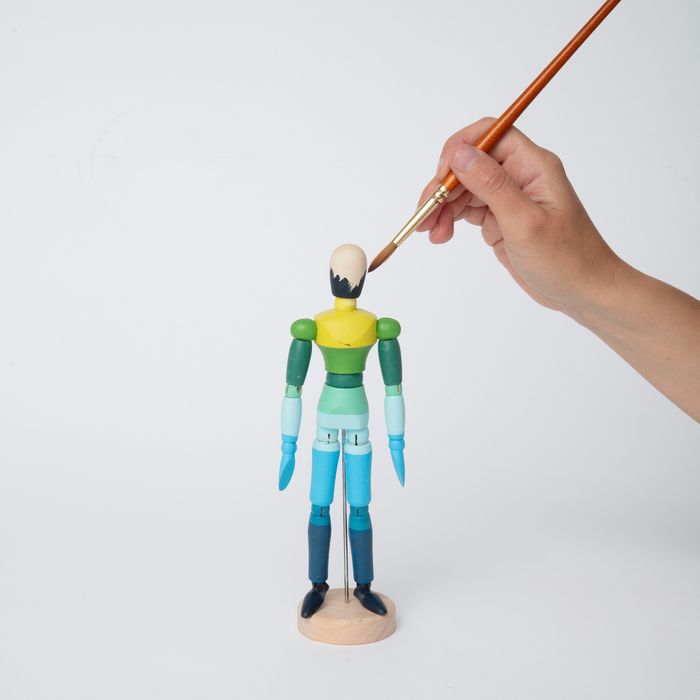 Paint & Pose