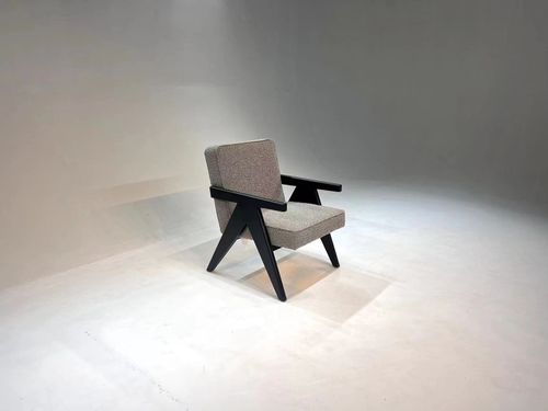 Ross Armchair