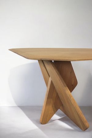 Diamond Table
