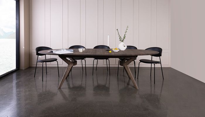 AMELIA Dining Table