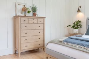 Toulon 8 Drawer Chest
