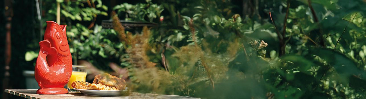 Cover image - The Gluggle Jug Factory