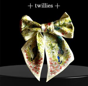Peacocks twilly